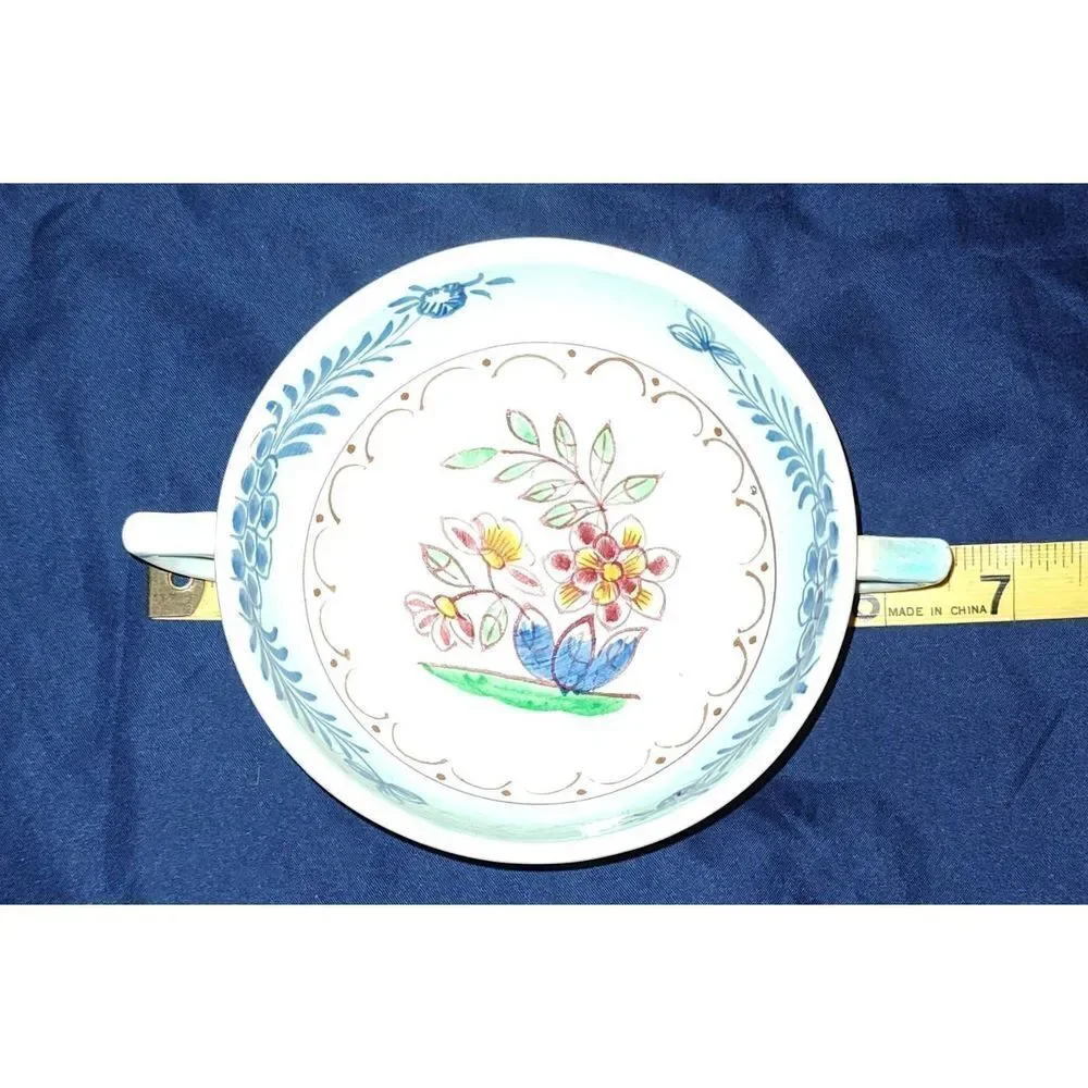 Vintage Adams England Calyx Ware dish Double handled. 4.75